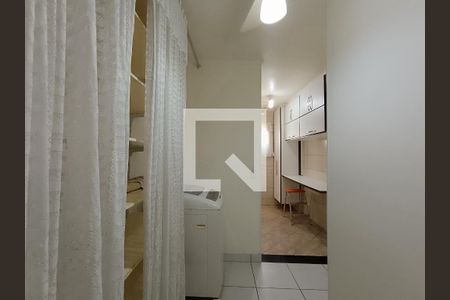 Apartamento à venda com 105m², 3 quartos e 1 vagaÁrea de Serviço