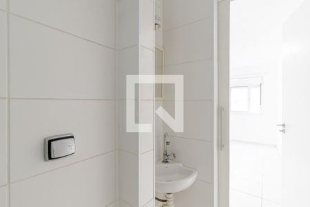 Apartamento à venda com 94m², 2 quartos e sem vagaBanheiro da Suíte