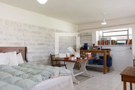 Suite 1 de casa à venda com 4 quartos, 268m² em Ipanema, Porto Alegre