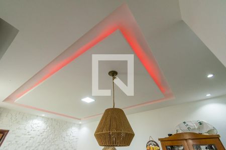 Apartamento à venda com 55m², 1 quarto e 1 vagaSala - Detalhe das luminárias