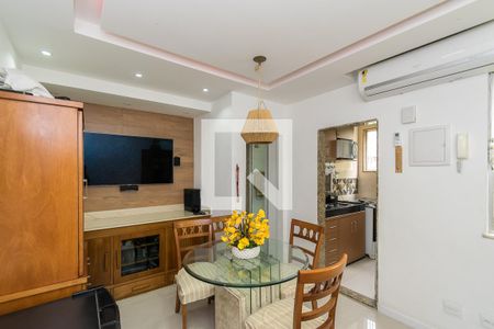 Apartamento à venda com 55m², 1 quarto e 1 vagaSala