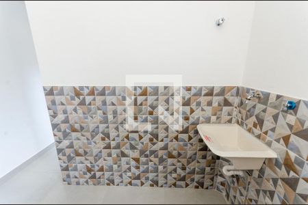 Casa para alugar com 24m², 1 quarto e sem vagaÁrea de Serviço