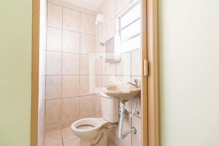 Banheiro da Suíte de casa de condomínio para alugar com 1 quarto, 23m² em Vila Esperança, São Paulo