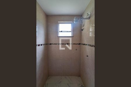 Casa à venda com 357m², 3 quartos e 4 vagasBanheiro social 1