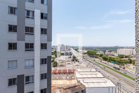Varanda- Vista de kitnet/studio para alugar com 1 quarto, 27m² em Vila das Bandeiras, Guarulhos