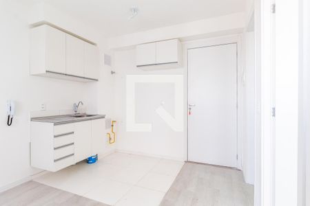 Sala de kitnet/studio para alugar com 1 quarto, 27m² em Vila das Bandeiras, Guarulhos