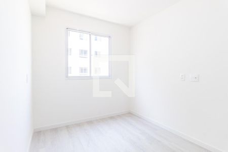 Quarto de kitnet/studio para alugar com 1 quarto, 27m² em Vila das Bandeiras, Guarulhos