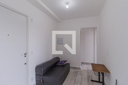 Sala de apartamento para alugar com 2 quartos, 36m² em Jardim Copiuva, Carapicuíba