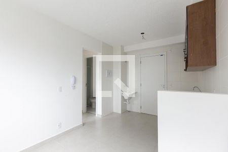 Sala de apartamento para alugar com 2 quartos, 35m² em Itaquera, São Paulo