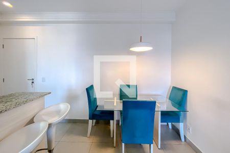 Apartamento à venda com 71m², 3 quartos e 1 vagaSala