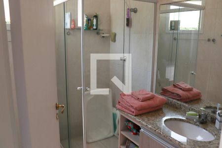 Casa de condomínio à venda com 100m², 2 quartos e 2 vagasBanheiro da Suíte 2