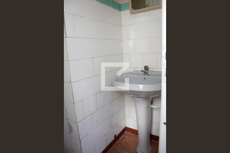 Casa à venda com 244m², 4 quartos e 2 vagasBanheiro