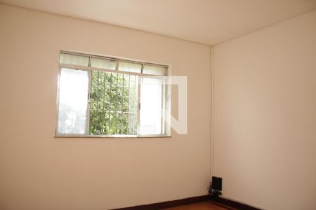 Casa à venda com 244m², 4 quartos e 2 vagasQuarto 2