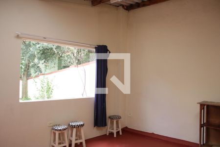 Casa à venda com 244m², 4 quartos e 2 vagasÁrea externa