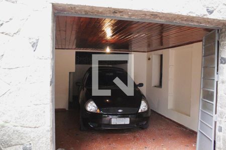 Casa à venda com 244m², 4 quartos e 2 vagasGaragem
