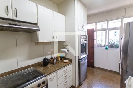 Apartamento à venda com 314m², 3 quartos e 3 vagasCozinha