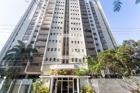 Apartamento à venda com 314m², 3 quartos e 3 vagasFachada