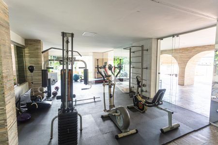 Apartamento à venda com 314m², 3 quartos e 3 vagasAcademia