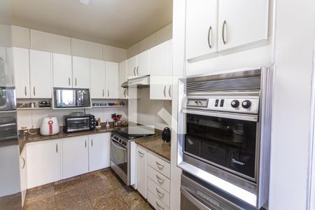 Apartamento à venda com 314m², 3 quartos e 3 vagasCozinha