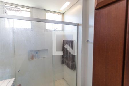 Apartamento à venda com 314m², 3 quartos e 3 vagasBanheiro Social