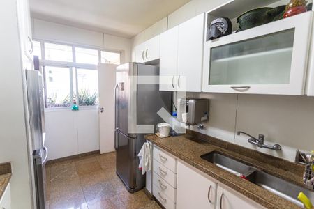 Apartamento à venda com 314m², 3 quartos e 3 vagasCozinha