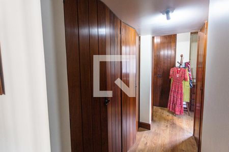 Apartamento à venda com 314m², 3 quartos e 3 vagasCloset da Suíte