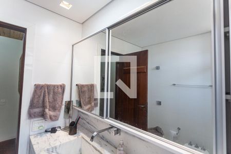 Apartamento à venda com 314m², 3 quartos e 3 vagasArmário do Banheiro Social