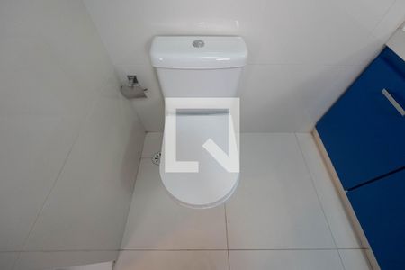 Apartamento à venda com 145m², 3 quartos e 1 vaga Apartamento à venda com 145m², 3 quartos e 1 vagaBanheiro da Suíte