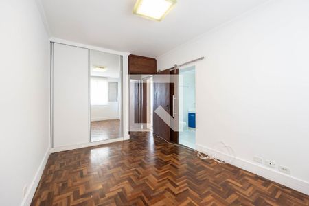 Apartamento à venda com 145m², 3 quartos e 1 vaga Apartamento à venda com 145m², 3 quartos e 1 vagaSuíte