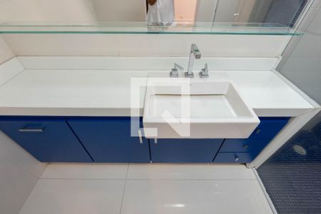 Apartamento à venda com 145m², 3 quartos e 1 vaga Apartamento à venda com 145m², 3 quartos e 1 vagaBanheiro da Suíte