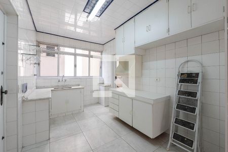 Apartamento à venda com 145m², 3 quartos e 1 vaga Apartamento à venda com 145m², 3 quartos e 1 vagaCozinha