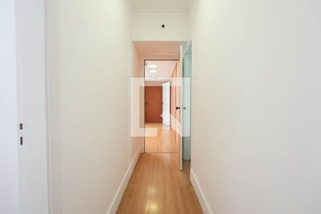 Apartamento à venda com 145m², 3 quartos e 1 vaga Apartamento à venda com 145m², 3 quartos e 1 vagaCorredor