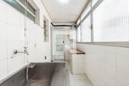 Apartamento à venda com 145m², 3 quartos e 1 vaga Apartamento à venda com 145m², 3 quartos e 1 vagaÁrea de Serviço