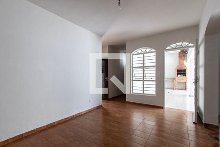 Casa para alugar com 3 quartos, 202m² em Jardim Simus, Sorocaba
