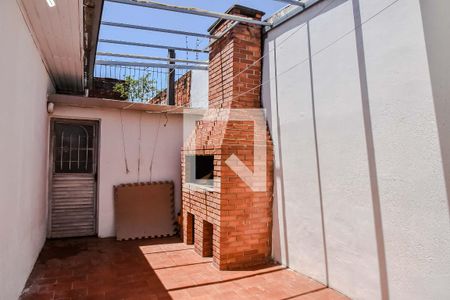 Casa à venda com 140m², 4 quartos e 4 vagasChurrasqueira