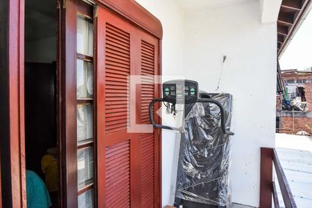 Casa à venda com 140m², 4 quartos e 4 vagasSacada do Quarto 2
