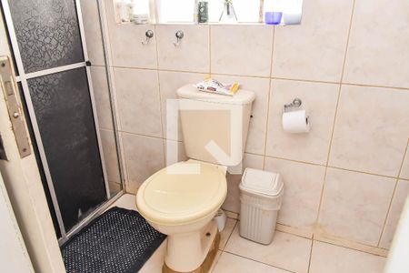 Casa à venda com 140m², 4 quartos e 4 vagasBanheiro 2