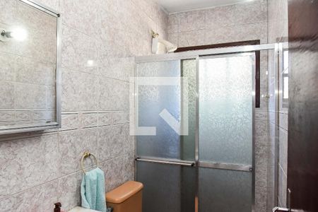 Casa à venda com 140m², 4 quartos e 4 vagasBanheiro 1