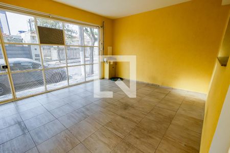 Casa para alugar com 228m², 3 quartos e 2 vagas Casa para alugar com 228m², 3 quartos e 2 vagasGaragem