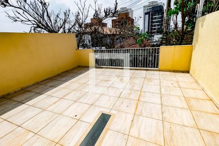 Casa para alugar com 228m², 3 quartos e 2 vagas Casa para alugar com 228m², 3 quartos e 2 vagasVaranda do Suíte 3