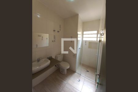 Casa para alugar com 228m², 3 quartos e 2 vagas Casa para alugar com 228m², 3 quartos e 2 vagasBanheiro da Suíte 3
