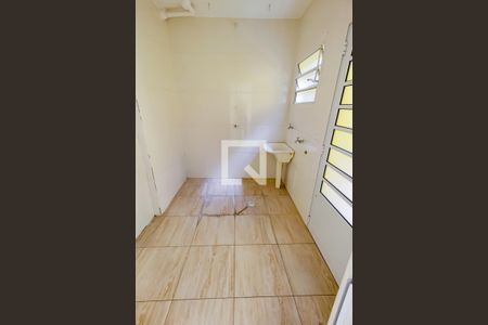 Casa para alugar com 228m², 3 quartos e 2 vagas Casa para alugar com 228m², 3 quartos e 2 vagasDetalhe da area de serviço