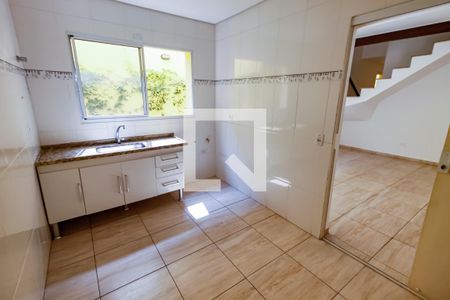 Casa para alugar com 228m², 3 quartos e 2 vagas Casa para alugar com 228m², 3 quartos e 2 vagasCozinha