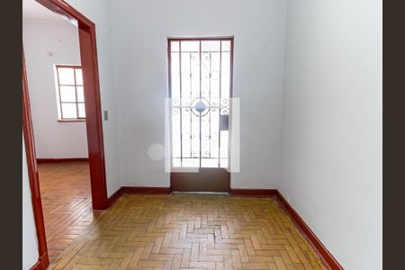 Sala de TV de casa para alugar com 2 quartos, 90m² em Vila Bertioga, São Paulo