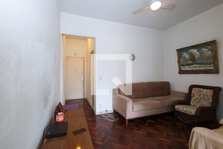 Apartamento para alugar com 63m², 3 quartos e sem vaga Apartamento para alugar com 63m², 3 quartos e sem vagaSala