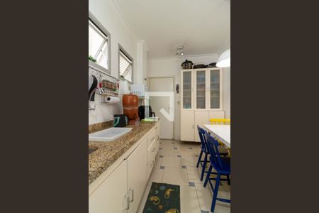 Apartamento à venda com 115m², 3 quartos e 2 vagasCozinha