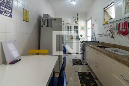 Apartamento à venda com 115m², 3 quartos e 2 vagasCozinha