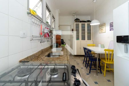 Apartamento à venda com 115m², 3 quartos e 2 vagasCozinha