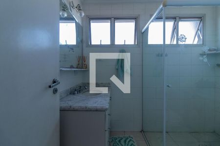 Apartamento à venda com 115m², 3 quartos e 2 vagasBanheiro da Suíte