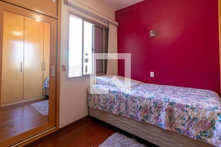 Apartamento à venda com 115m², 3 quartos e 2 vagasQuarto 2